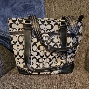 NWOT Coach Stylish Black and Cream Tote Bag